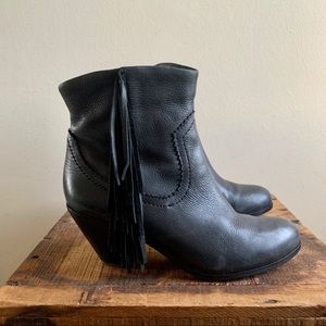 Sam Edelman Bootie Leather Fringe